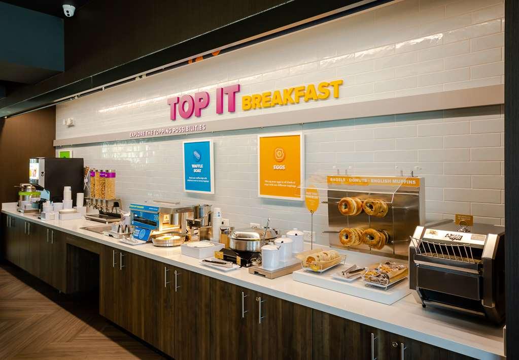 Tru By Hilton Pflugerville, Tx Restaurant photo